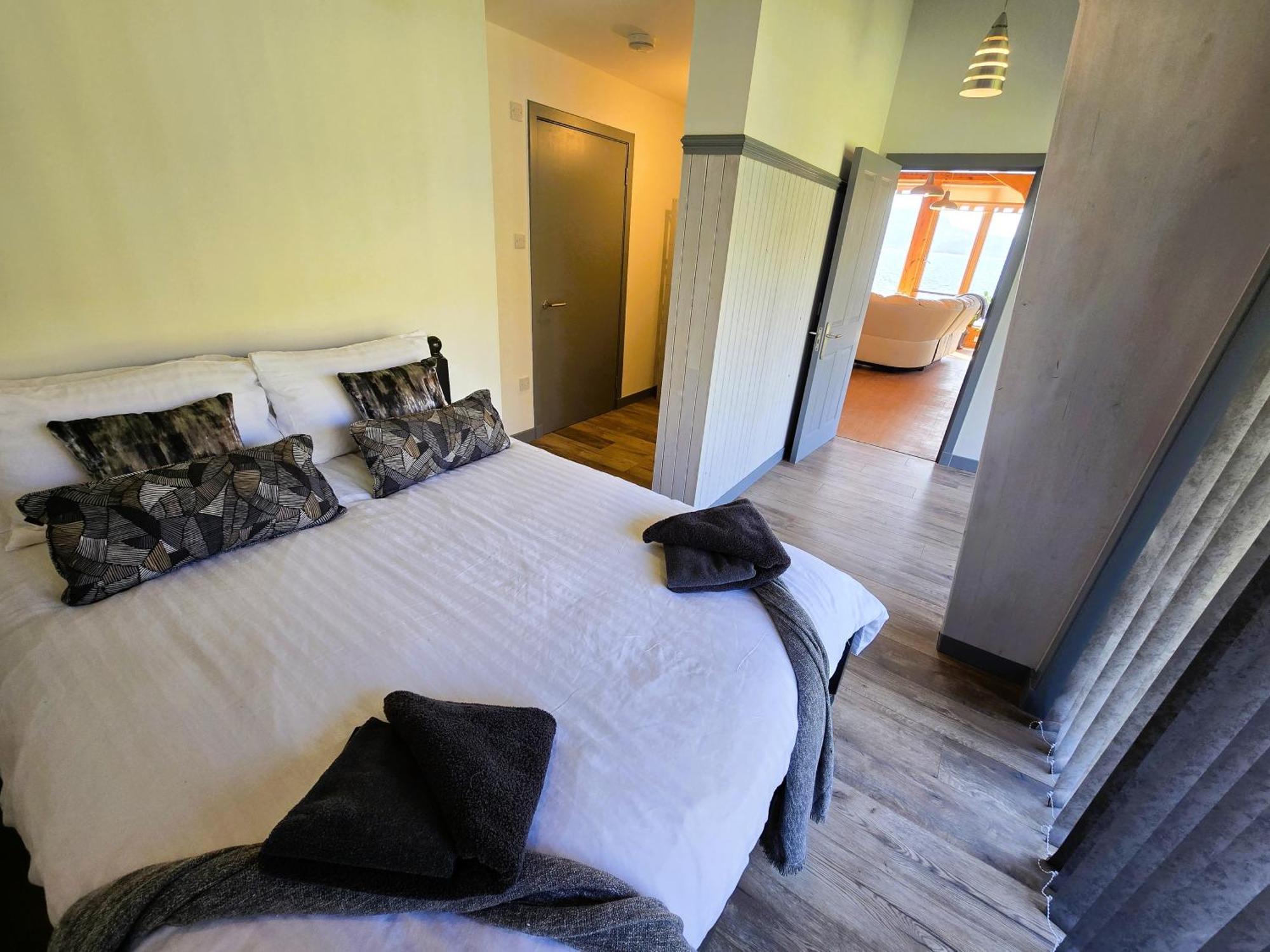 Melfort Pier & Harbour Resort Kilmelfort Room photo